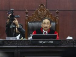 Berikut Daftar Amicus Curiae yang Dipertimbangkan Hakim MK di Sidang Sengketa Pilpres 2024