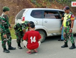 Antisipasi Penyeludupan Senpi, TNI Razia Bawaan Pelintas di Perbatasan Malaysia-Indonesia