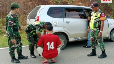 Antisipasi Penyeludupan Senpi, TNI Razia Bawaan Pelintas di Perbatasan Malaysia-Indonesia