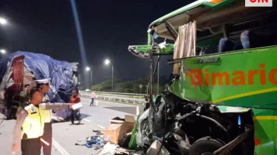 Bus Pariwisata Rombongan Studi Tur SMP PGRI 1 Wonosari Malang Kecelakaan, 2 Orang Meninggal