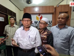 Tak Terima Pendaftaran Ditolak, Bapaslon Bupati Kabupaten Bojonegoro Gugat KPUD ke Bawaslu