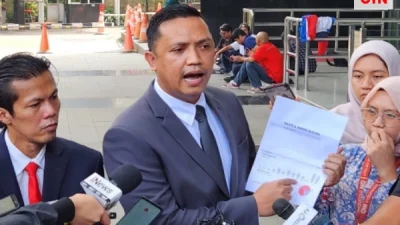 Diduga Melanggar Aturan, Kuasa Hukum Hasto Melaporkan Kompol Rosa ke Dewas KPK