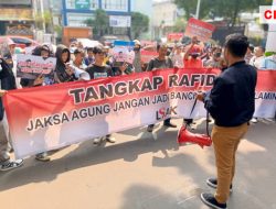 Demo Didepan Kejagung, LSAK Tuntut Penuntasan Kasus Korupsi Dana Covid-19 di Kabupaten Samosir