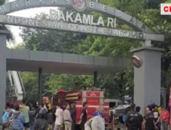 Gedung Bakamla Kebakaran, 19 Unit Mobil dan 94 Personel Damkar Dikerahkan