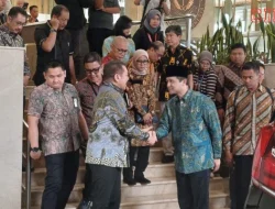 Bertemu Jaksa Agung, Menteri Transmigrasi Minta Pendampingan Hukum Program Kerja