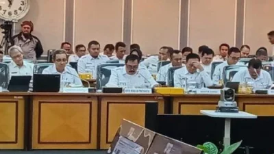 Buntut Pungli WN China, Menteri Imipas Copot 71 Pegawai Imigrasi Soetta