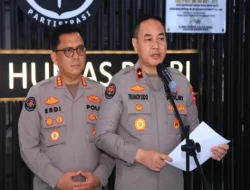 Kapolri Beri Anugerah Pangkat Anumerta Bagi 3 Polisi yang Gugur di Waykanan