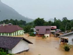 Banjir Kiriman dari Kapuas Hulu Merendam 32 Desa di Sintang Kalbar