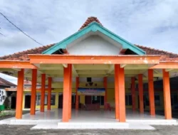 Proyek Desa Sirnoboyo di Kelola Suami Kades, Banyak Pengerjaan Asal-asalan dan Diduga Mark Up