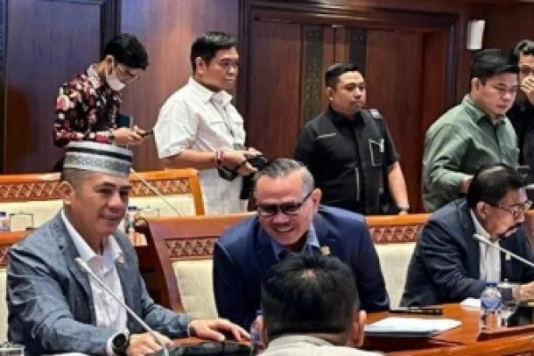 Komisi I DPR RI Minta Pemerintah Memperhatikan Kesejahteraan Wartawan