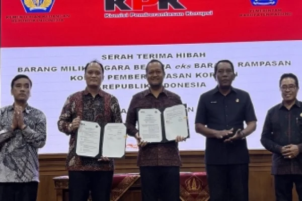 KPK Hibahkan 6 Bidang Tanah Hasil Rampasan Kasus Korupsi Bansos Covid-19 ke Pemkab Badung