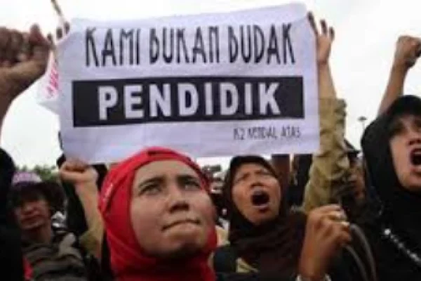 PB PGRI Meminta DPR Desak Pemerintah Untuk Selesaikan Permasalahan Guru Honorer