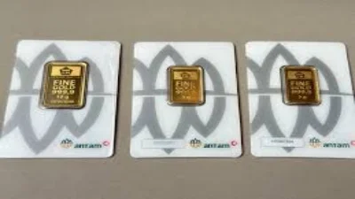 Harga Emas Batangan Tiga Merek Ternama Kompak Naik