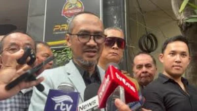 Abraham Samad Memenuhi Panggilan Polda Metro Jaya Terkait Laporan Jokowi