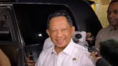 Mendagri Minta Protes Masyarakat di Pati Tak Berujung Pemakzulan Bupati Sudewo