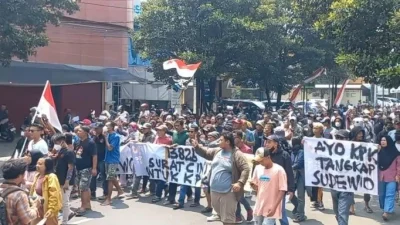 Warga Pati Kembali Demo, Beramai-Ramai Kirimkan Surat ke KPK Minta Sudewo Ditetapkan Jadi Tersangka