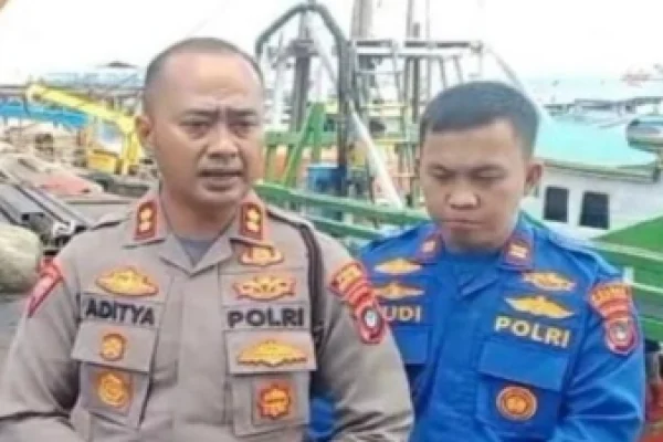 Polres Bangka Barat Membongkar Empat Unit Ponton Tambang Timah Ilegal