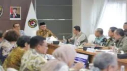 Menko PMK Meminta Kementerian dan Lembaga Terkait Untuk Mengevaluasi Seluruh Bangunan Pesantren di Indonesia